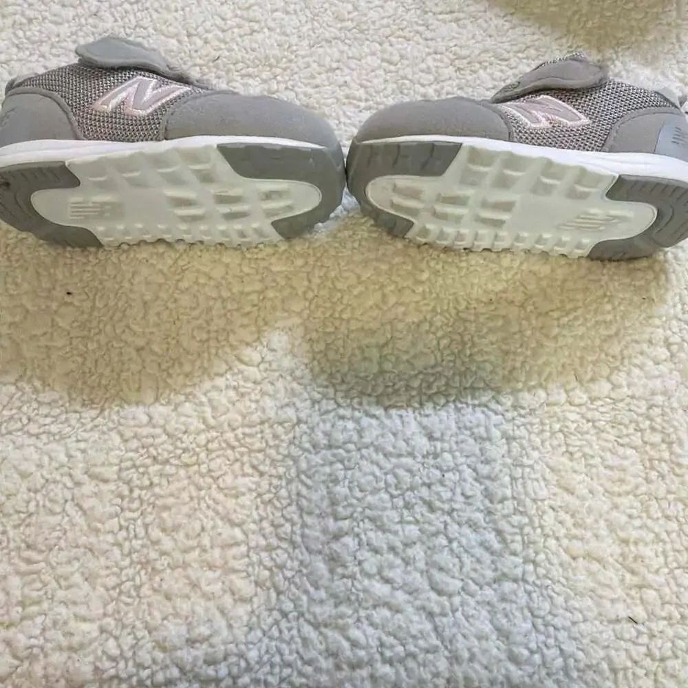 New Balance 515 New-B Hook and Loop Infant Sneakers Grey Pink Size 3